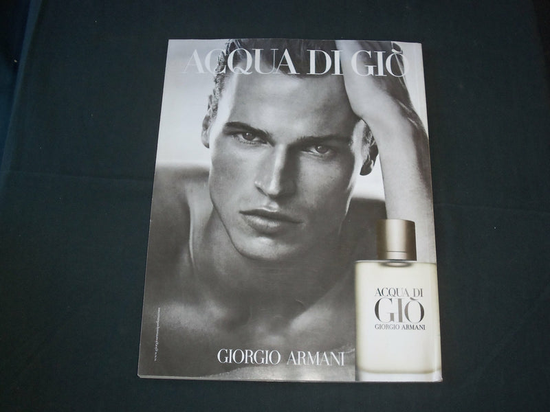 2009 SEPTEMBER FASHION MAGAZINE - CANADIAN EDITION - UMA THURMAN COVER - B 6013