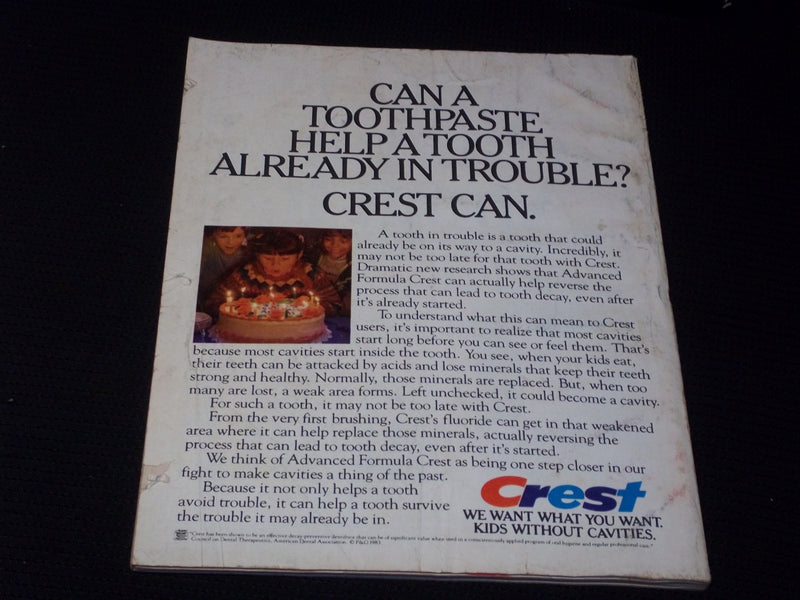 1983 MAY MCCALL'S MAGAZINE - CHRISTIE BRINKLEY FRONT COVER - E 587