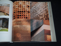 2005 THE DE YOUNG IN THE 21ST CENTURY MUSEUM BY HERZOG & MEURON BOOK - D 53