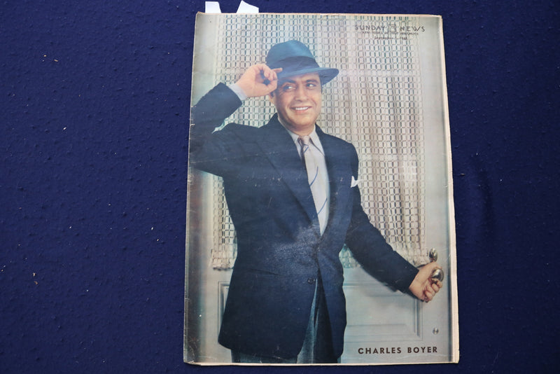 1940 SEP 1 SUNDAY NEWS PICTURE NEWSPAPER - CHARLES BOYER - COLOR MAP - E 22715