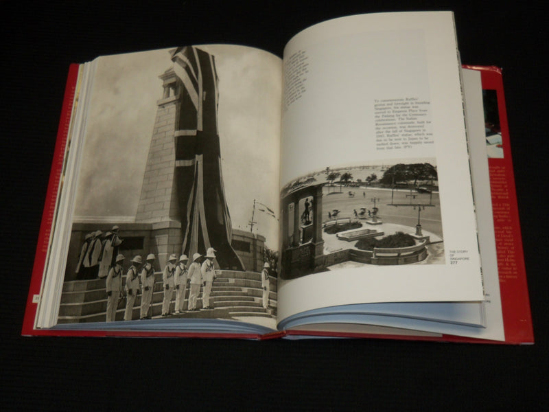 1991 RAFFLES THE STORY OF SINGAPORE HARDCOVER BOOK BY RAYMOND FLOWER - R 721T