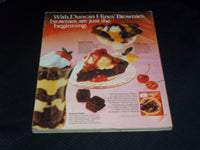 1982 NOVEMBER MCCALL'S MAGAZINE - THE TUXEDO LOOK FRONT COVER - E 604