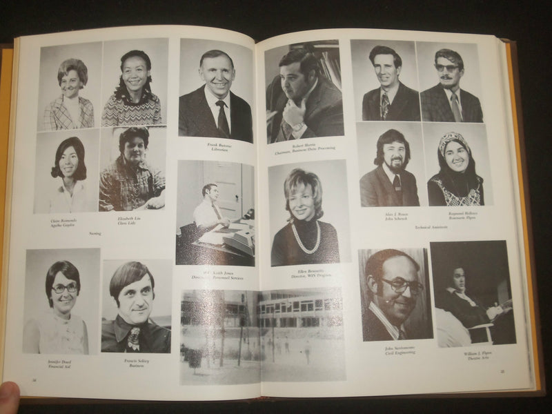 1975 MERCER COUNTY COMMUNITY COLLEGE YEARBOOK - WEST WINDSOR, NJ - YB 2199