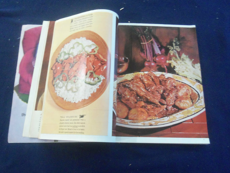 1961 OCTOBER GOOD HOUSEKEEPING MAGAZINE - NICE COVER, ARTICLES & ADS - F 252N