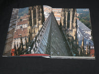2004 PRAHA - PRAGUE HARDCOVER BOOK BY PAVEL STECHA - CZECH - R 715S