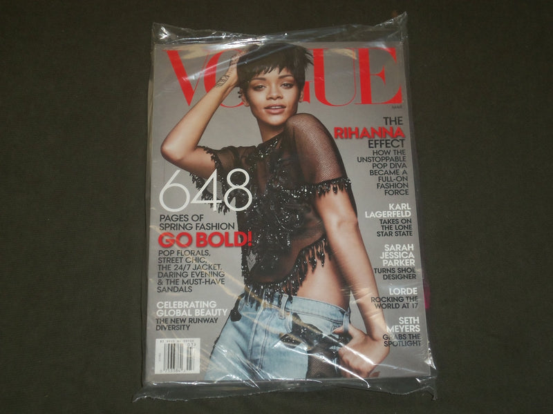 2014 MARCH VOGUE MAGAZINE - RIHANNA - B 2589