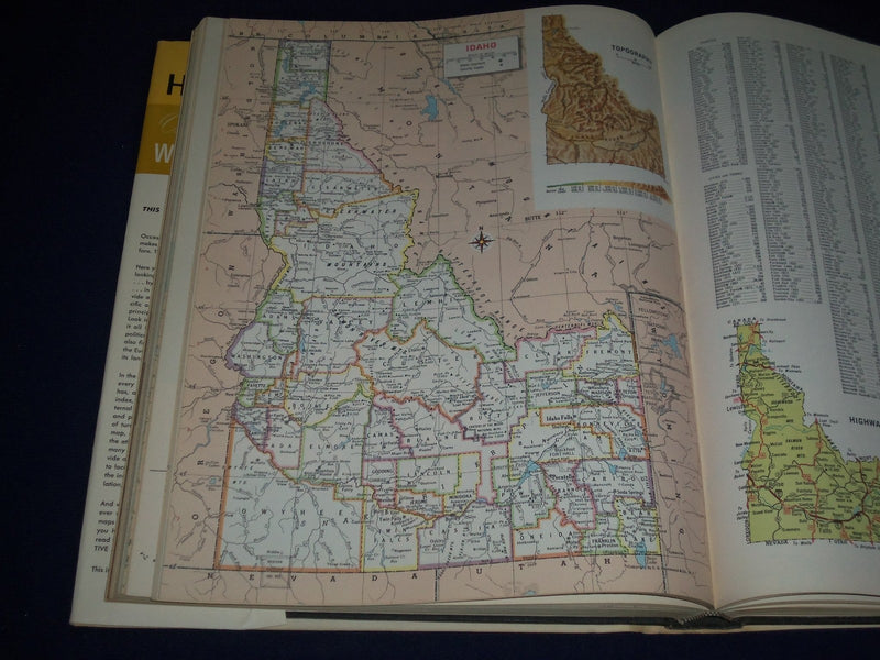 1969 HAMMOND'S MEDALLION WORLD ATLAS - GREAT COLOR MAPS - 11.5