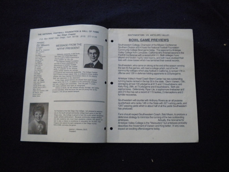 1988 DEC 3 NAT'L FB BOWL GAME PROGRAM - SOUTHWESTERN VS ANTELOPE VALLEY - J 8348
