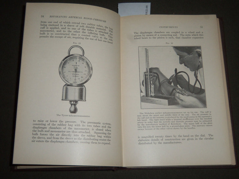 1914 BLOOD PRESSURE IN MEDICINE AND SURGERY BY EDWARD GOODMAN M.D - KD 4396