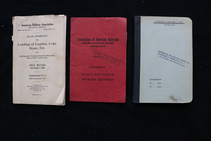1933-1969 ASSOCIATION OF AMERICAN RAILROADS RULE BOOKS - LOT OF 18 - O 3673