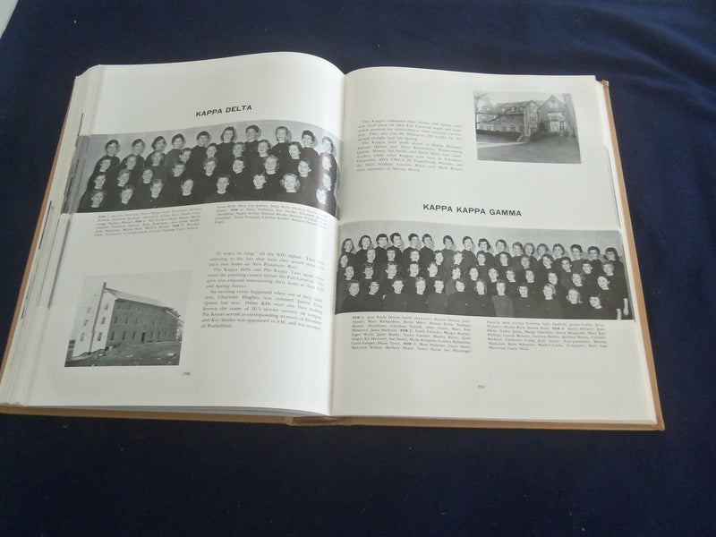 1954 ARBUTUS INDIANA UNIVERSITY YEARBOOK - BLOOMINGTON, INDIANA - YB 2634