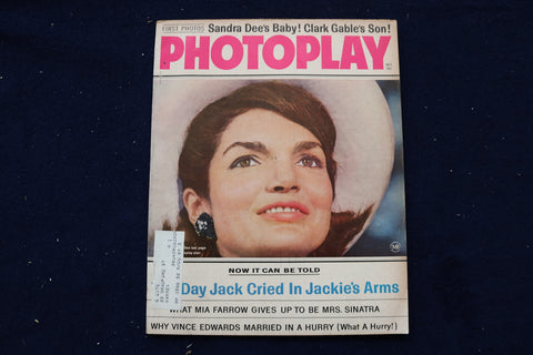 1965 OCTOBER PHOTOPLAY MAGAZINE - JACKIE KENNEDY COVER - E 17855
