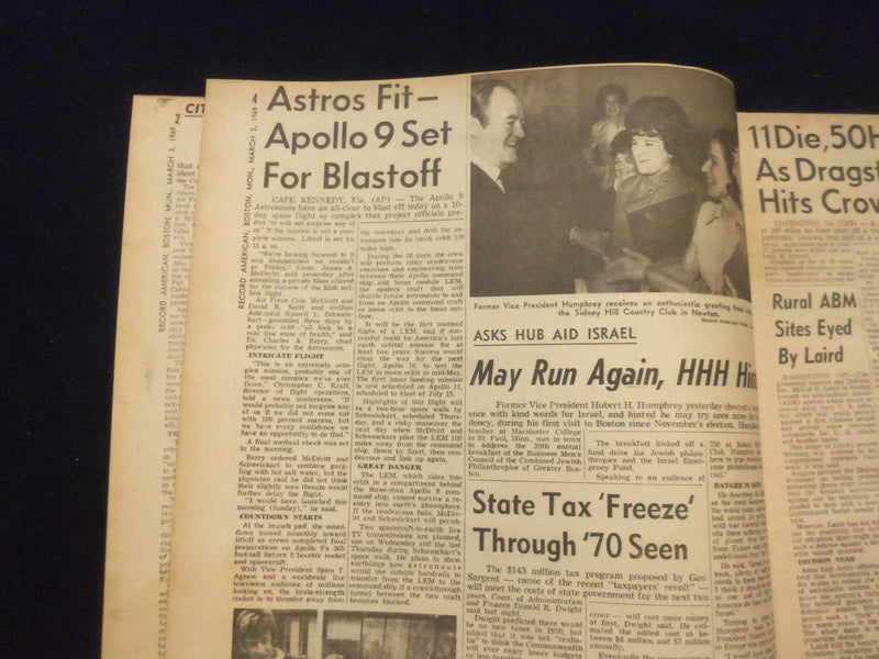 1969 MAR 3 BOSTON RECORD AMERICAN NEWSPAPER - ESPOSITO GETS 101 POINTS - NP 6321