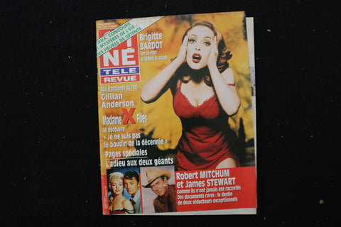 1997 JULY 10 CINE TELE REVUE MAGAZINE - GILLIAN ANDERSON COVER - E 25861