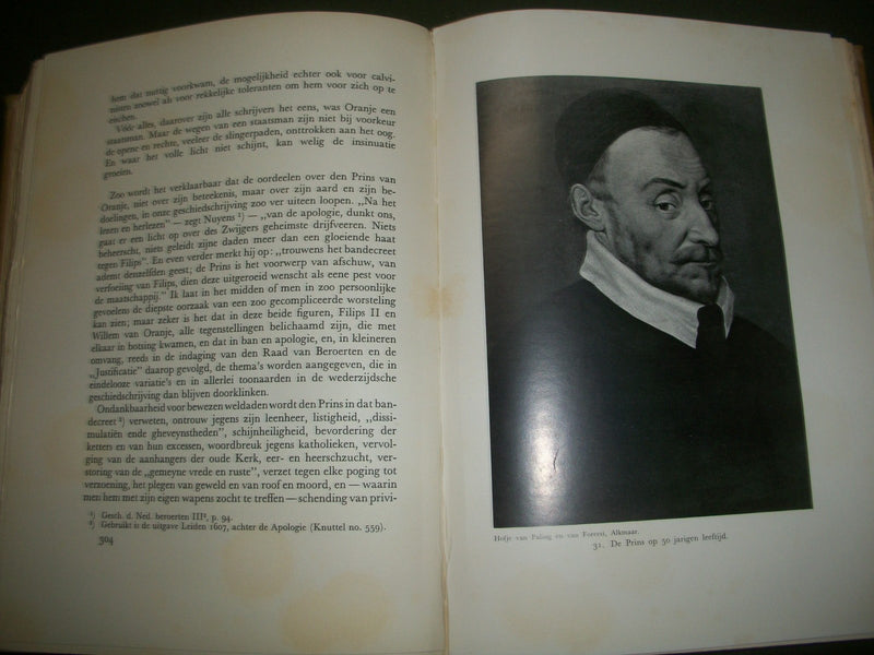 1933 PRINS WILLEM VAN ORANJE (1533-1933) BOOK - DUTCH - KD 689
