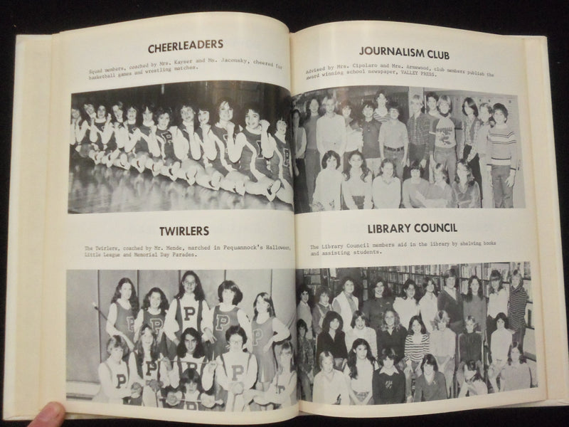 1981 IMPRESSIONS PEQUANNOCK VALLEY SCHOOL YEARBOOK- POMPTON PLAINS, NJ - YB 3160