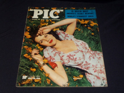 1941 JULY 22 PIC MAGAZINE - DAY DREAM NICE FRONT COVER - E 2556