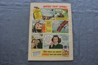 1948 SEPTEMBER OUTDOOR LIFE MAGAZINE - DOG JUMPING OVER FENCE COVER - SP 6182Z