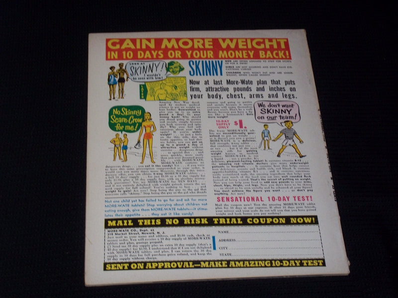 1953 NOVEMBER MOVIE LIFE MAGAZINE - DORIS DAY FRONT COVER - E 3000