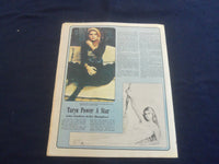 1976 MARCH 14 MODERN PEOPLE NEWSPAPER - LIZ TAYLOR & HENRY WYNBERG - NP 5693