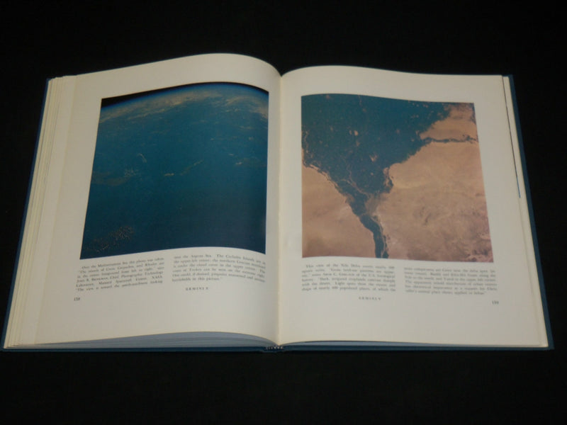 1968 EXPLORING SPACE WITH A CAMERA HARDCOVER BOOK - NASA - GREAT PHOTOS - I 1911