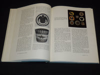 1968 SOUTHWEST INDIAN CRAFT ARTS HARDCOVER BOOK BY CLARA LEE TANNER - R 736A