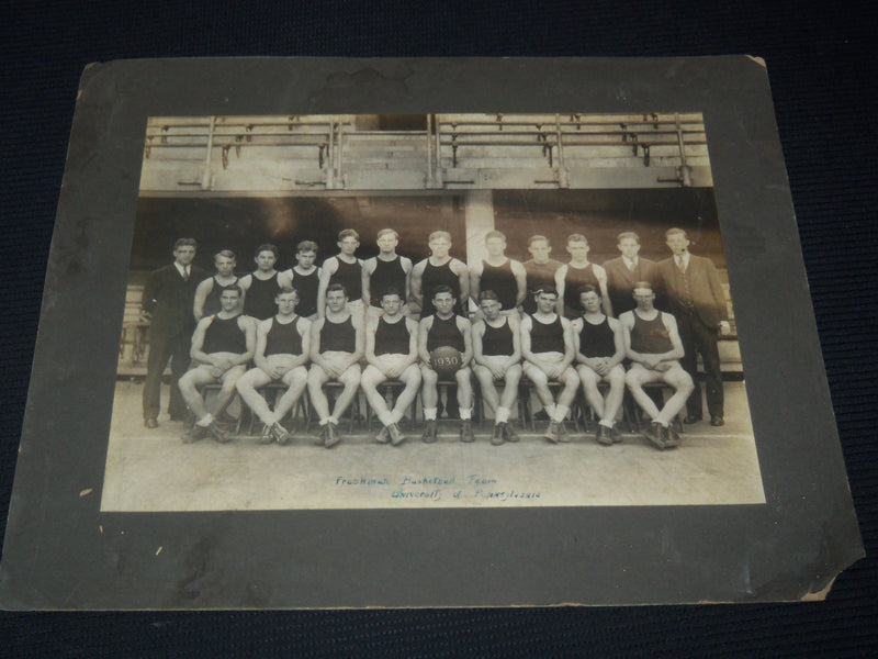 1930 PENN FRESHMAN BASKETBALL TEAM PHOTO MOUNTED - 17x14 - #14