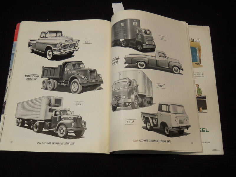 1956 NATIONAL AUTOMOBILE SHOW OFFICIAL PROGRAM - GREAT PHOTOS - K 1295A