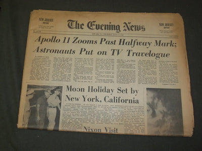 1969 JULY 17 THE EVENING NEWS NEWSPAPER - APOLLO 11 HALF WAY TO MOON - NP 3248