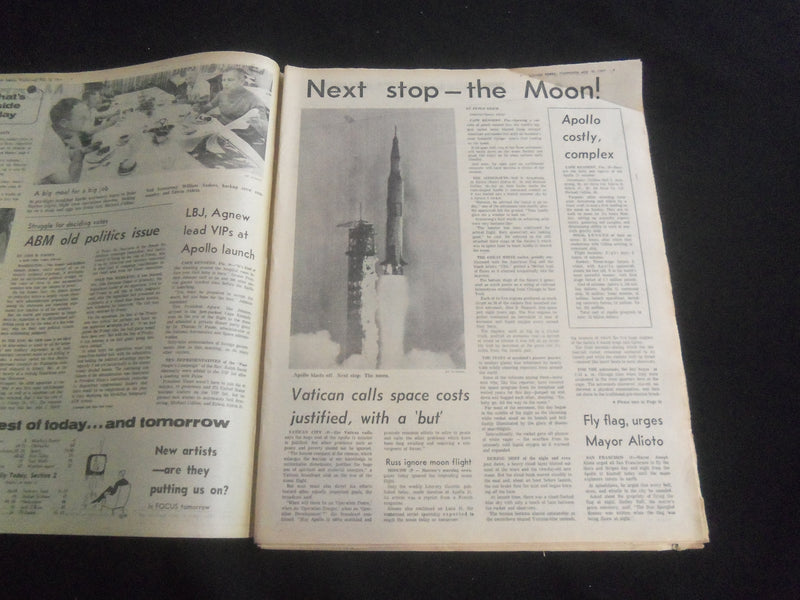 1969 JULY 16 CHICAGO AMERICAN TODAY NEWSPAPER- ASTRONAUTS OFF TO MOON! - NP 5842