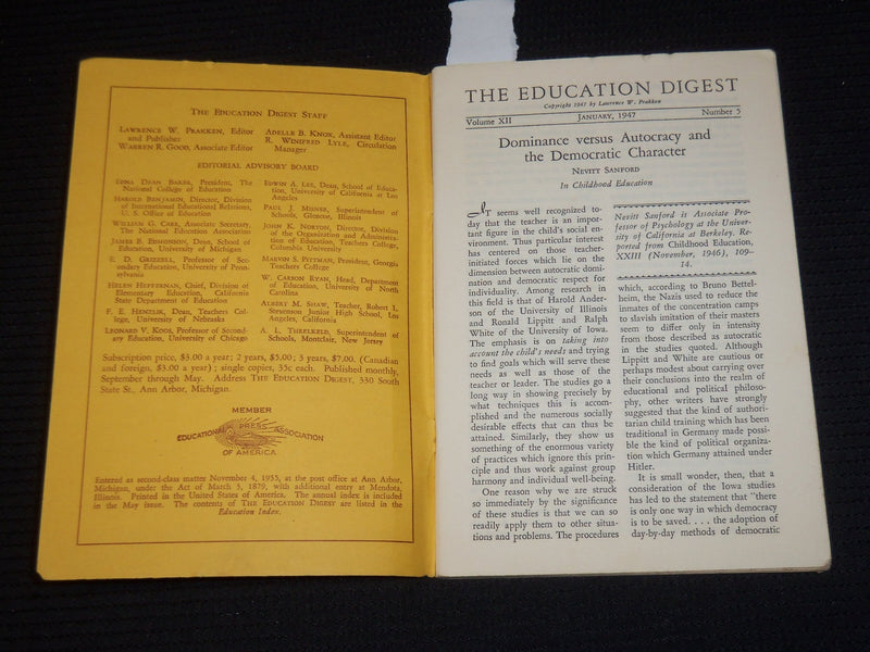 1946-1947 THE EDUCATION DIGEST MAGAZINE LOT OF 3 ISSUES - O 1134J