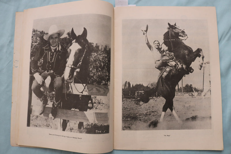 1946 GENE AUTRY'S HIT KIT SOFTCOVER BOOK - K 3382