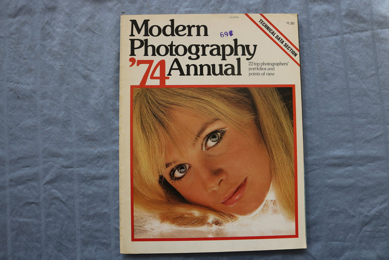 1974 MODERN PHOTOGRAPHY ANNUAL MAGAZINE - MANY GREAT PHOTOGRAPHS - ST 5510R