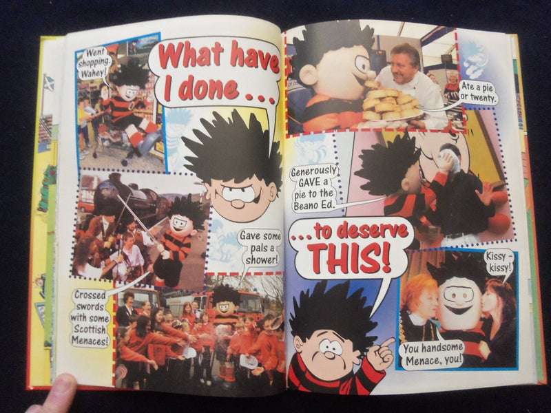 2004 DENNIS THE MENACE ANNUAL 2004 HARDCOVER BOOK - KD 8314