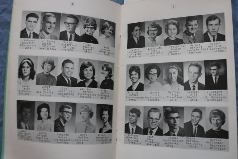 1965 EARLHAM COLLEGE DIRECTORY OF NEW STUDENTS SOFTCOVER BOOK - INDIANA - K 311