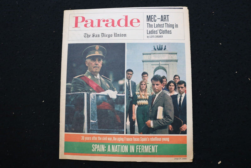 1966 JULY 17 PARADE MAGAZINE - FRANCISCO FRANCO COVER - E 25630