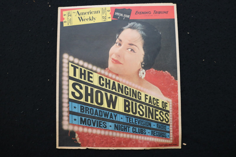 1960 NOVEMBER 27 AMERICAN WEEKLY MAGAZINE - CAROL LAWRENCE COVER - E 25576