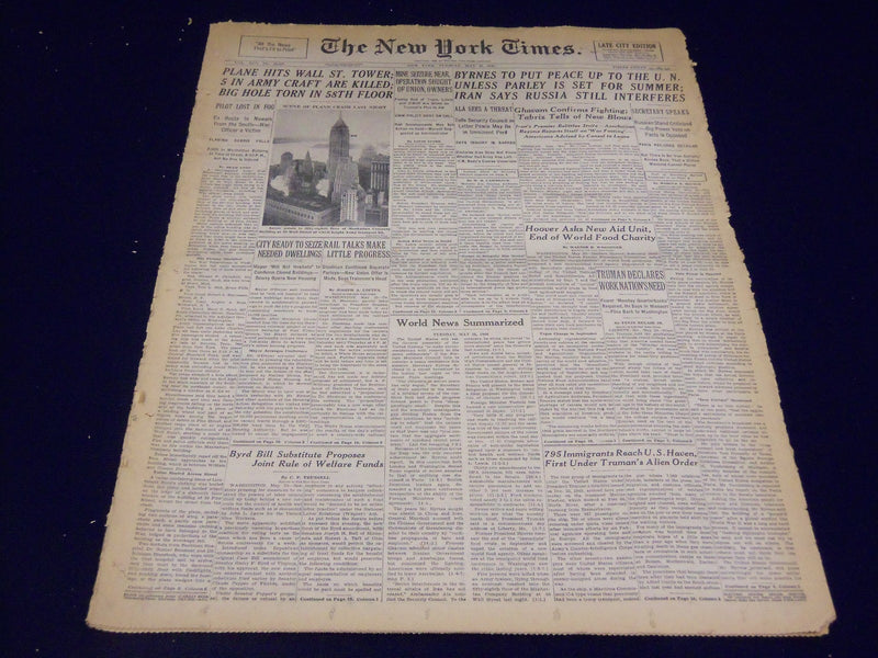 1946 MAY 21 NEW YORK TIMES - PLANE HITS WALL ST. TOWER 5 IN ARMY CRAFT - NT 855