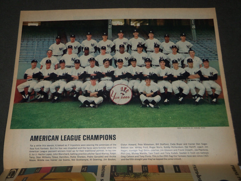 1964 OCT 14 SUNDAY NEWS COLOROTO MAGAZINE- YANKEES-CARDS TEAM PHOTOS - J 3031