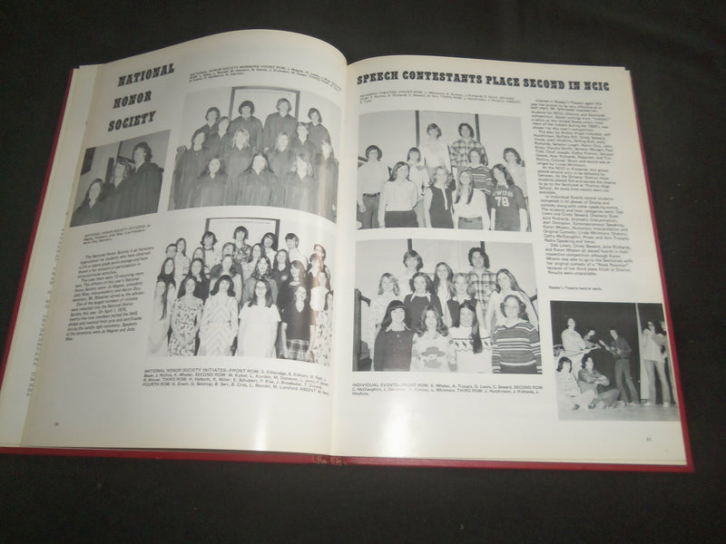 1976 ATODNEM MENDOTA HIGH SCHOOL YEARBOOK - MENDOTA, ILLINOIS - YB 2531