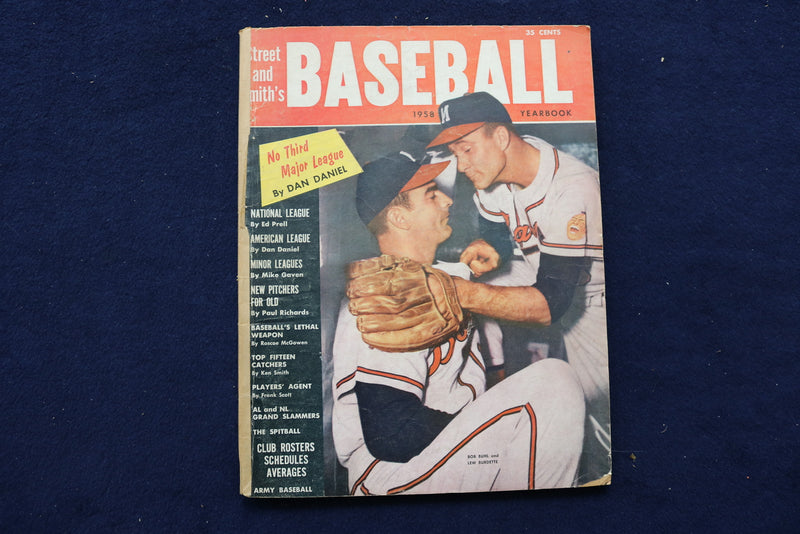 1958 STREET & SMITH BASEBALL MAGAZINE - BOB BUHL & LEW BURDETTE COVER - E 11868