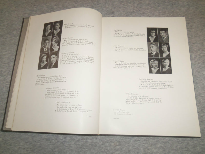 1933 THE VOYAGEUR FREEPORT HIGH SCHOOL YEARBOOK - FREEPORT, NEW YORK - YB 2499