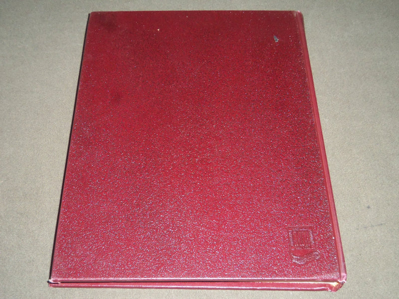 1966 COMMERCE VIOLET NEW YORK UNIVERSITY YEARBOOK MAL GRAHAM BASKETBALL- YB 1020