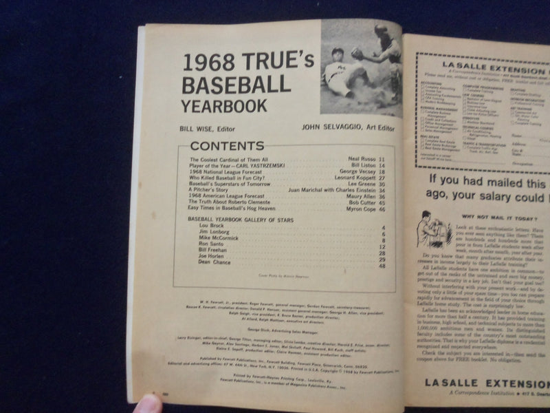 1968 TRUE'S BASEBALL YEARBOOK MAGAZINE - CARL YASTRZEMSKI - SP 6118U