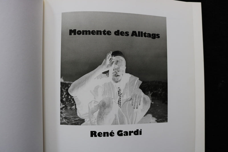 1990'S MOMENTE DES ALLTAGS HARDCOVER BOOK BY RENE GARDI - GERMAN/FRENCH -KD 9772