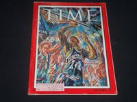 1961 FEBRUARY 17 TIME MAGAZINE - OSCAR ROBERTSON - T 1784