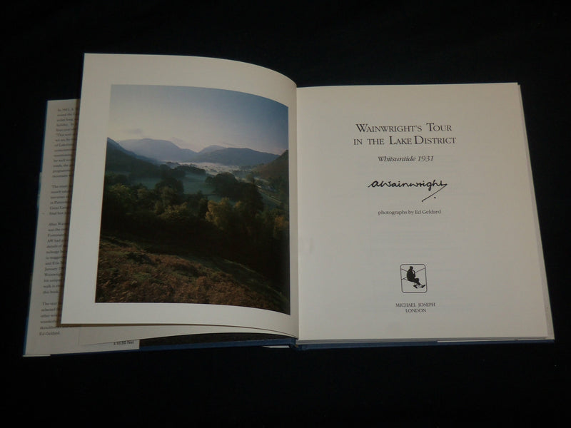 1993 WAINWRIGHT'S TOUR IN THE LAKE DISTRICT WHITSUNTIDE HARDCOVER BOOK - R 706H