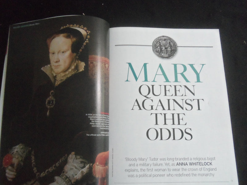 2015 THE SECRET LIVES OF ROYAL WOMEN MAGAZINE - QUEENS & PRINCESSES- B 4077F