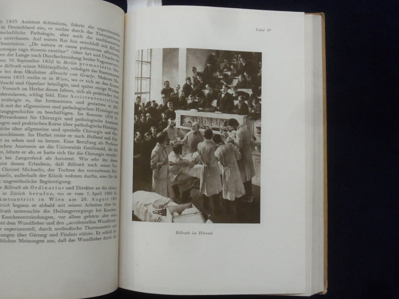 1944 DAS MEDIZINISCHE WIEN HARDCOVER BOOK- LEOPOLD SCHONBAUER - GERMAN - KD 9006