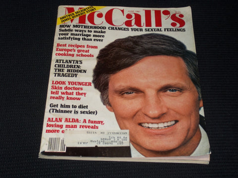 1981 JUNE MCCALL'S MAGAZINE - ALAN ALDA FRONT COVER - E 745